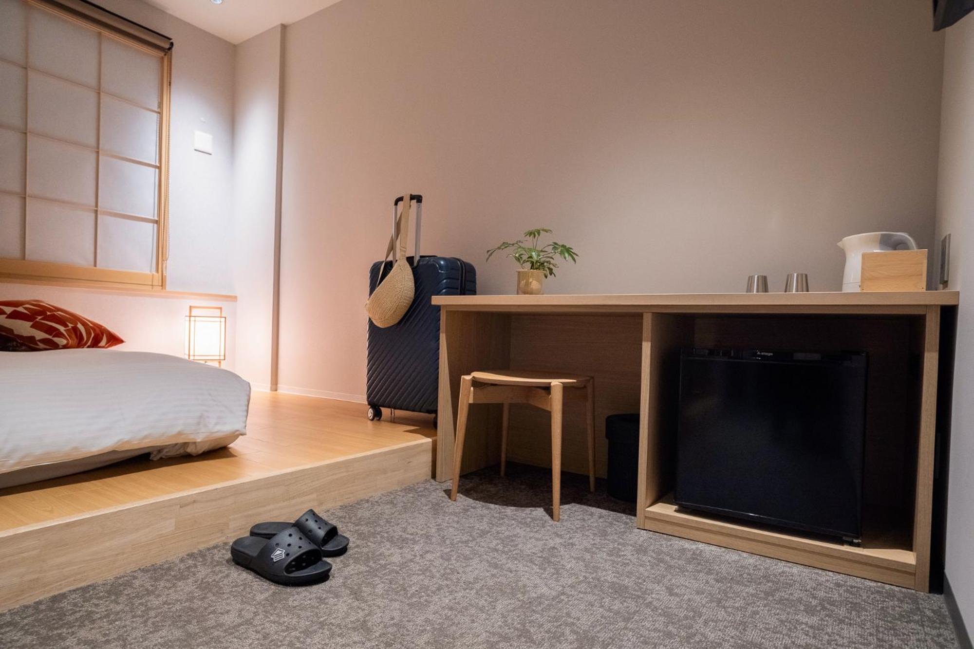 Wayfarer Gojo — Photos 2